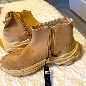 Sorel Tan Ankle Boots with Rugged Sole